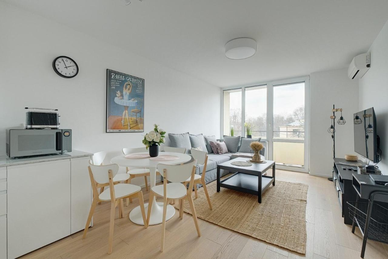 Luxurious 3Br Apt Center Варшава Екстер'єр фото